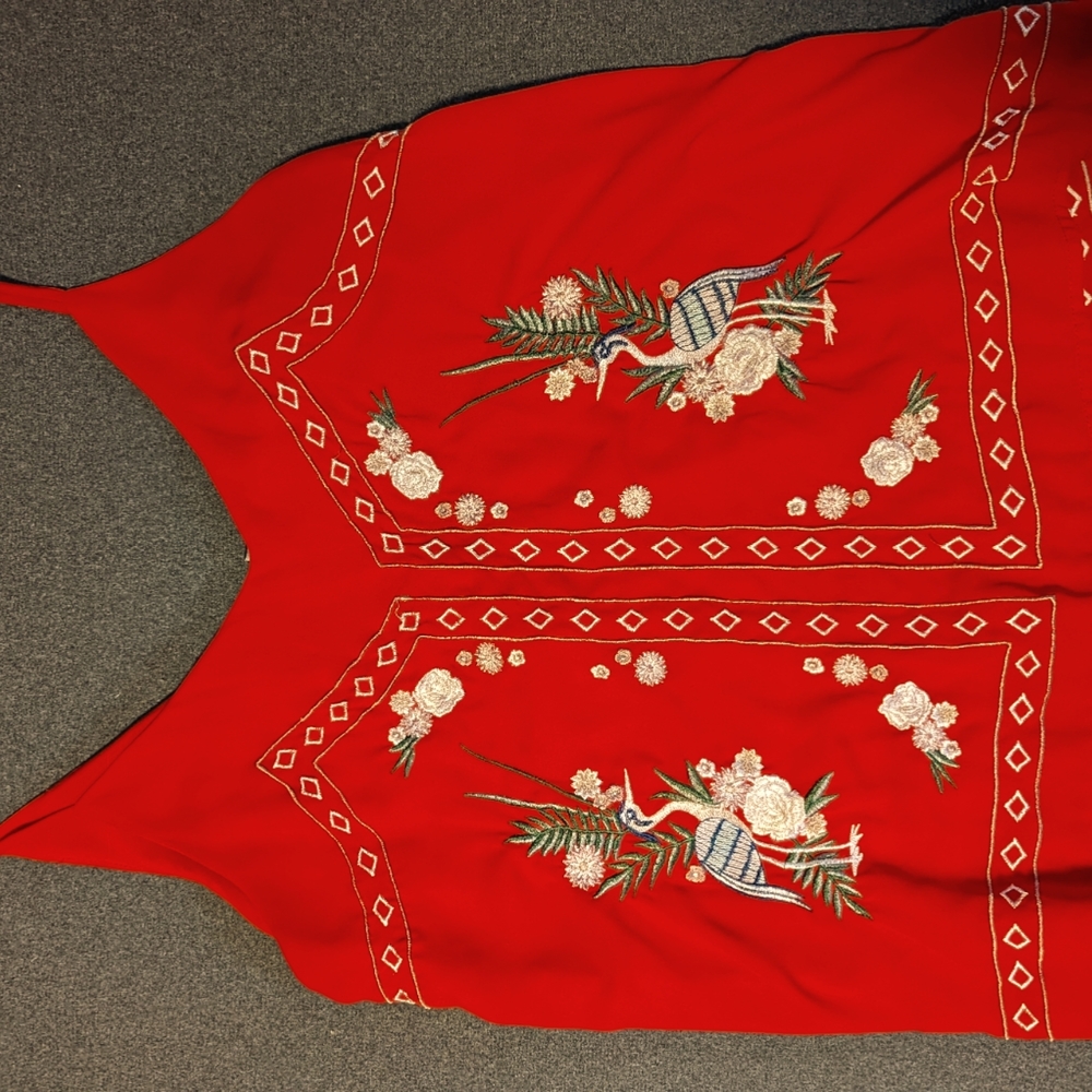 Women's Beautiful red floral large embroidered spaghetti strap tank camisole.